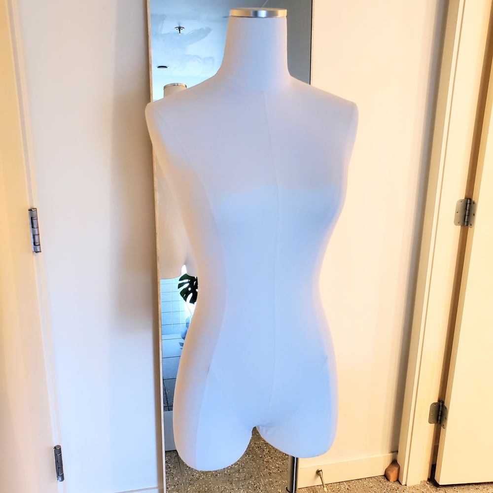 White Dress Form Pinnable Manequin Womens Size 2-4